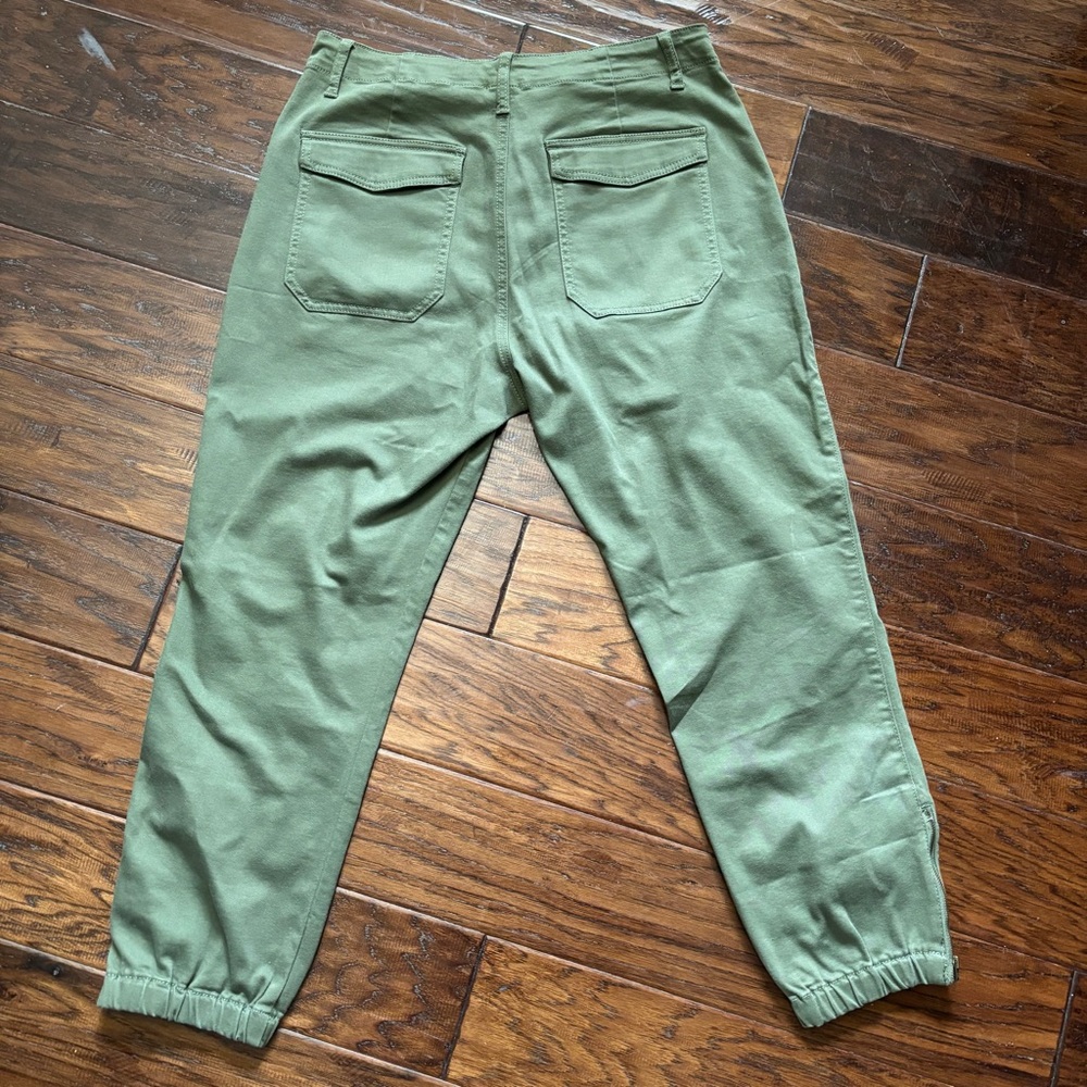 Cabi olive army green pants with zipper accents | Size 12 - Picture 6 of 6